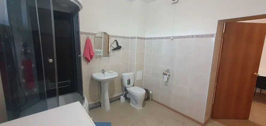 Family Tek Büyük veya İki Ayrı Yataklı Oda