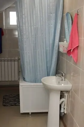 Family Tek Büyük veya İki Ayrı Yataklı Oda