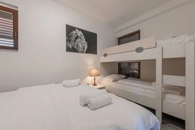 APT Comfort studio with sea view for 3