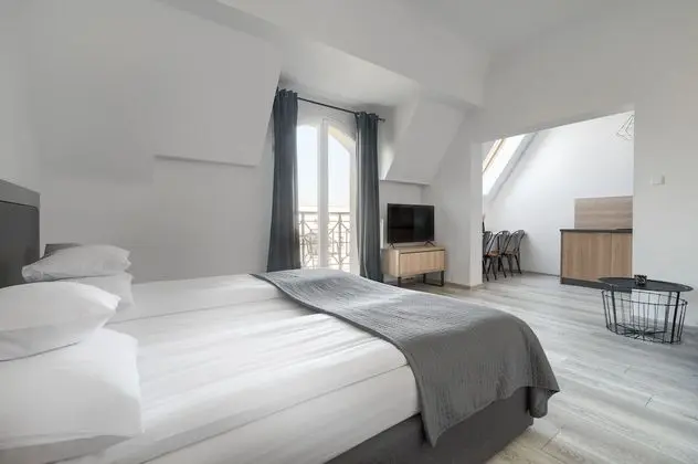 Stüdyo Süit, Balkon