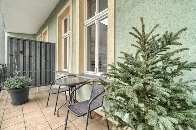 Stüdyo Süit, Balkon