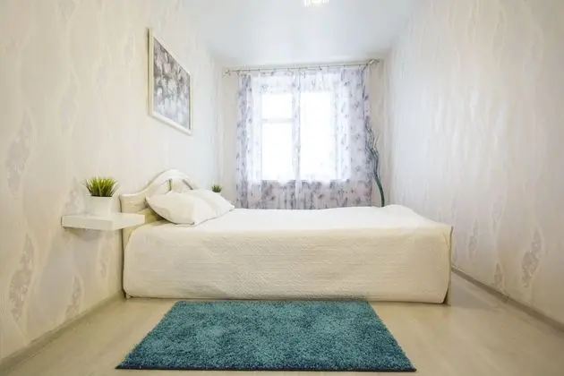 Basic Apart Daire, 1 Yatak Odası, Mutfak (Praspiekt Niezalieznasci, 52-2)