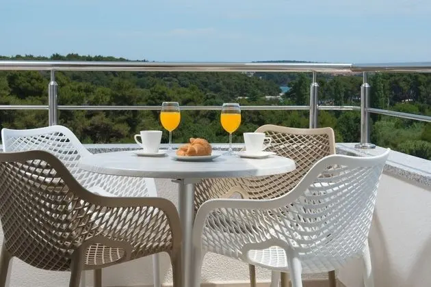 Superior Apart Daire, 1 Yatak Odası, Balkon, Deniz Manzaralı