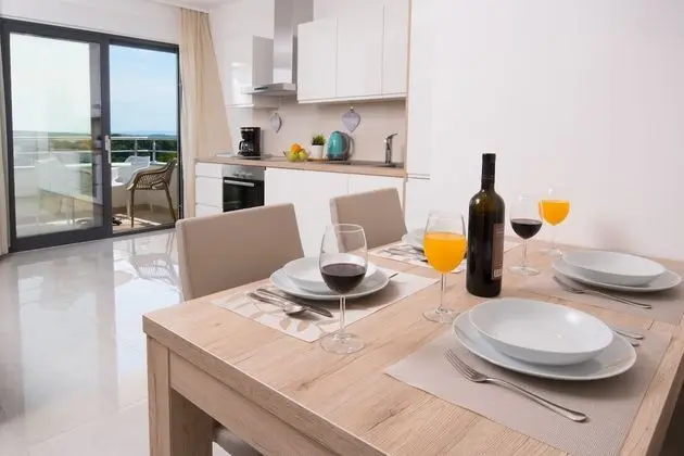 Superior Apart Daire, 1 Yatak Odası, Balkon, Deniz Manzaralı