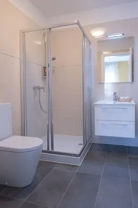 Superior Apart Daire, 2 Yatak Odası, Balkon, Deniz Manzaralı