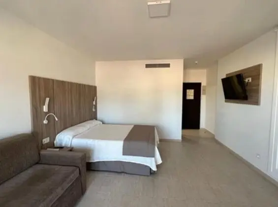 Superior Stüdyo, Kısmi Deniz Manzaralı (3 people)