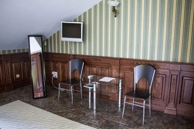 Classic Tek Büyük Yataklı Oda, Avlu Manzaralı (Puschkin)