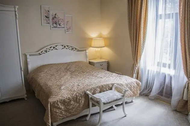 Junior Süit, Avlu Manzaralı