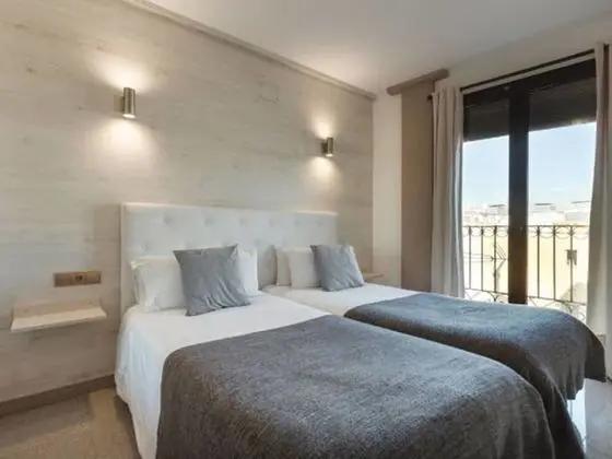 Apart Daire, 2 Yatak Odası, Balkon