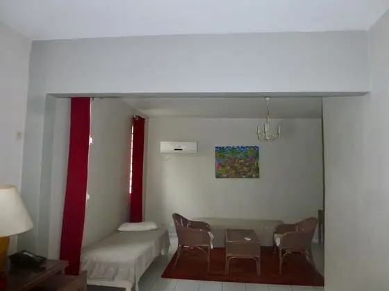 Dört Kişilik Oda, 1 Yatak Odası