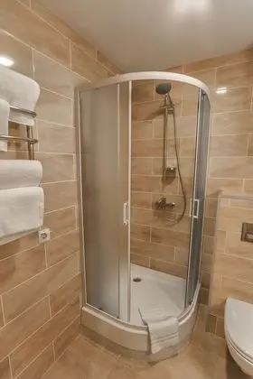 Standard Tek Büyük veya İki Ayrı Yataklı Oda, 1 Yatak Odası