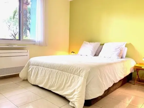 Premier Apart Daire (US0608819S0433)