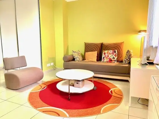 Premier Apart Daire (US0608819S0433)