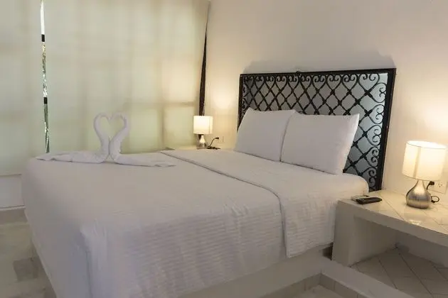 One Bedroom Apartament