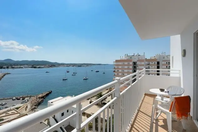 Tek Büyük Yataklı Oda (3 adults)
