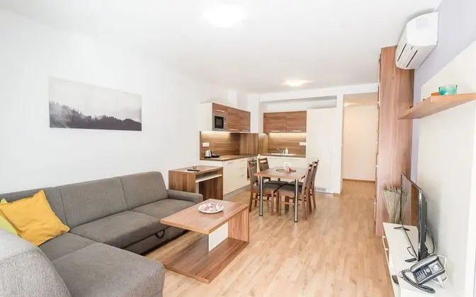 Deluxe Apart Daire