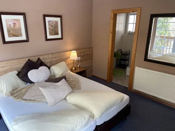 Tek Büyük Yataklı Oda