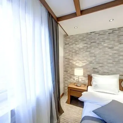 Superior Tek Büyük veya İki Ayrı Yataklı Oda