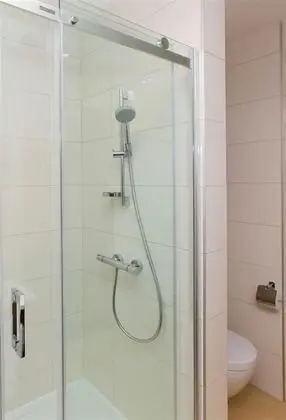 Superior Tek Büyük veya İki Ayrı Yataklı Oda