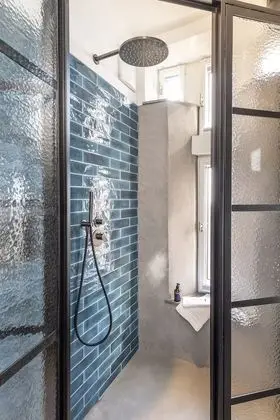 Deluxe Tek Büyük Yataklı Oda (Weitblick)