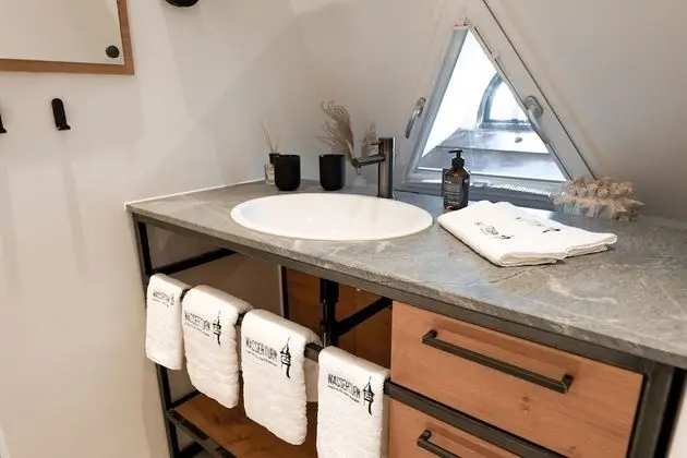 Deluxe Tek Büyük Yataklı Oda (XL)