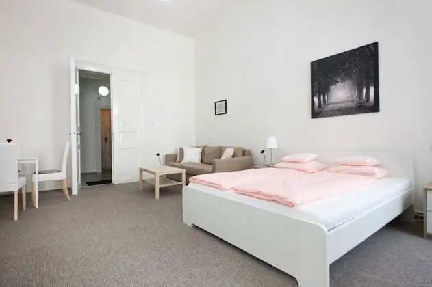 City Apart Daire, 3 Yatak Odası, Sigara İçilmez, Banyolu/Duşlu (#76)