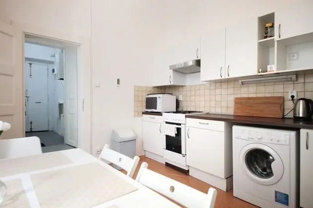 City Apart Daire, 3 Yatak Odası, Sigara İçilmez, Banyolu/Duşlu (#76)