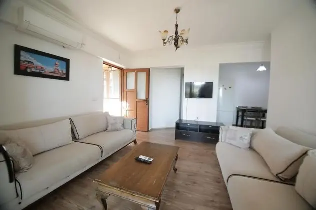 Apart Oda, Deniz Manzaralı, Balkonlu