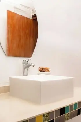 Üç Kişilik Oda