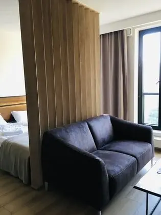 Exclusive Stüdyo Süit