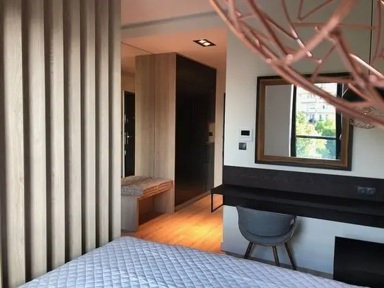 Exclusive Stüdyo Süit