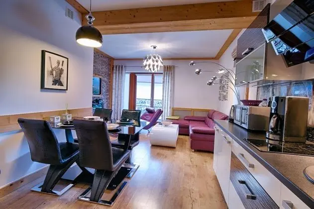 Apart Daire, 1 Yatak Odası, Şömine