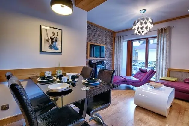 Apart Daire, 1 Yatak Odası, Şömine