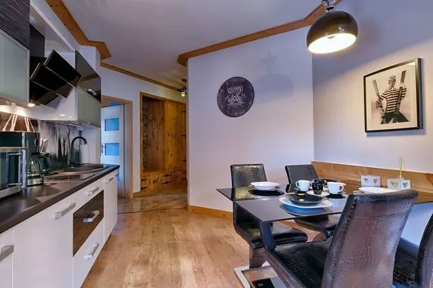 Apart Daire, 1 Yatak Odası, Şömine