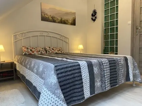Ev