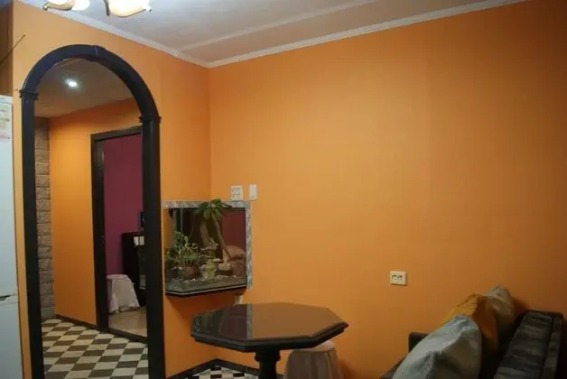 Basic Apart Daire, 1 Büyük (Queen) Boy Yatak ve Çekyat, Sigara İçilmez