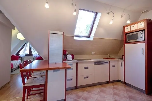 Apart Daire, 2 Yatak Odası, Sigara İçilmez, Özel Banyo