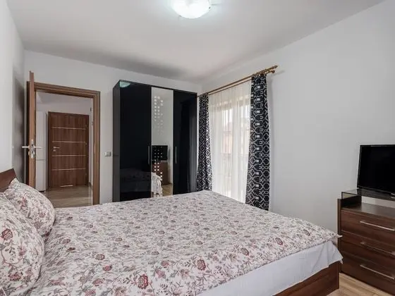Apart Daire, 2 Yatak Odası, Sigara İçilmez, Balkon