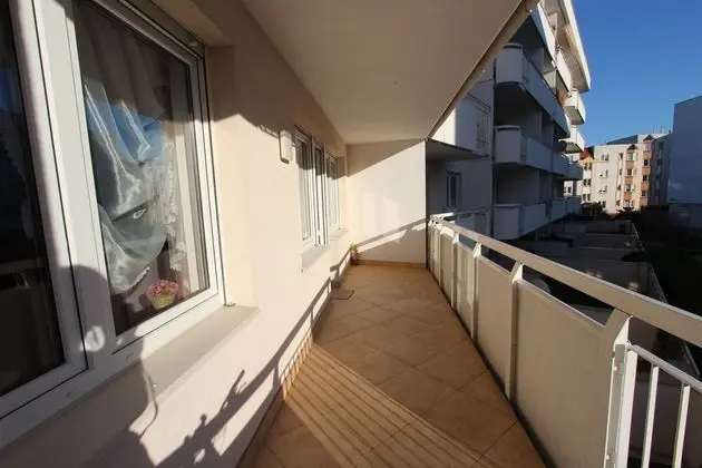 Comfort Apart Daire, 1 En Büyük (King) Boy Yatak ve Çekyat, Avlu Manzaralı