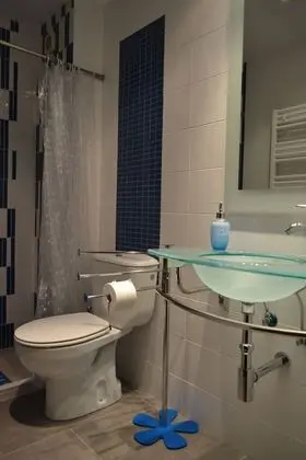 Apart Daire, Engellilere Uygun, Banyolu/Duşlu