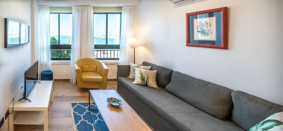 Apart Daire, 2 Yatak Odası, Deniz Manzaralı
