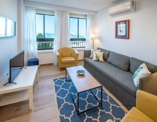 Apart Daire, 2 Yatak Odası, Deniz Manzaralı