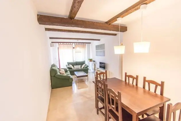 Apart Daire, 2 Yatak Odası, Havuz Manzaralı