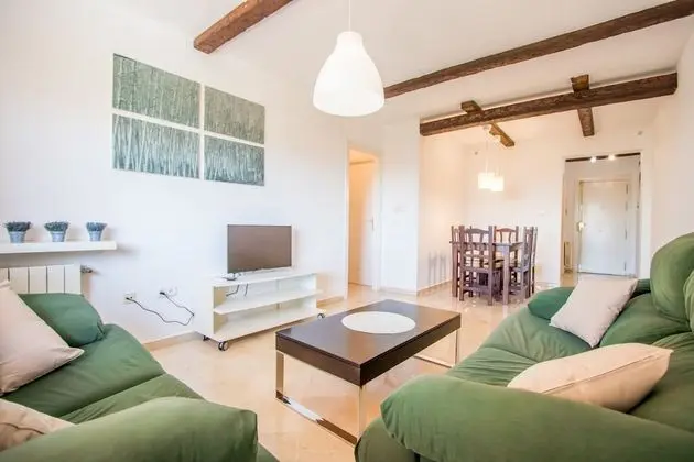 Apart Daire, 2 Yatak Odası, Havuz Manzaralı