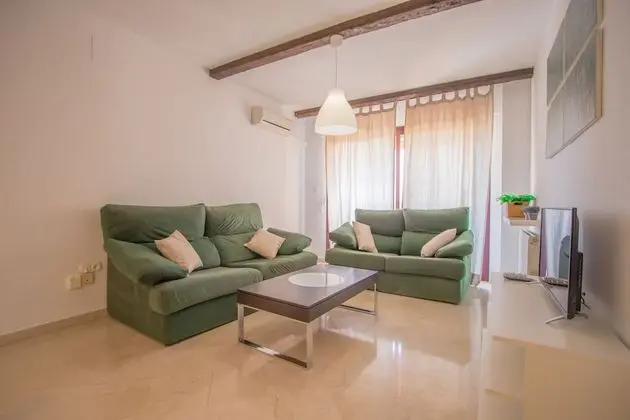 Apart Daire, 2 Yatak Odası, Havuz Manzaralı