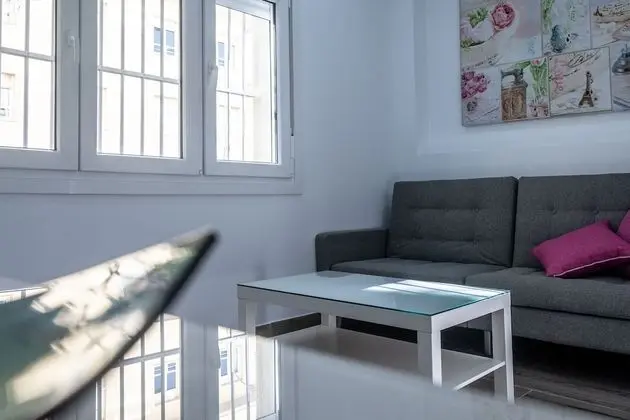 Apart Daire, 2 Yatak Odası, Sigara İçilmez