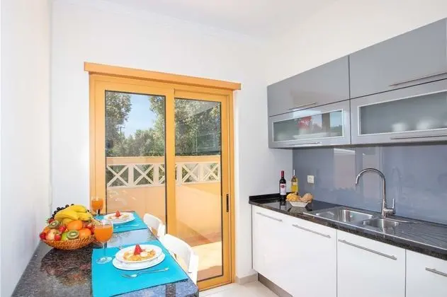 Apart Daire, 2 Yatak Odası, Havuz Kullanımı, Havuz Manzaralı