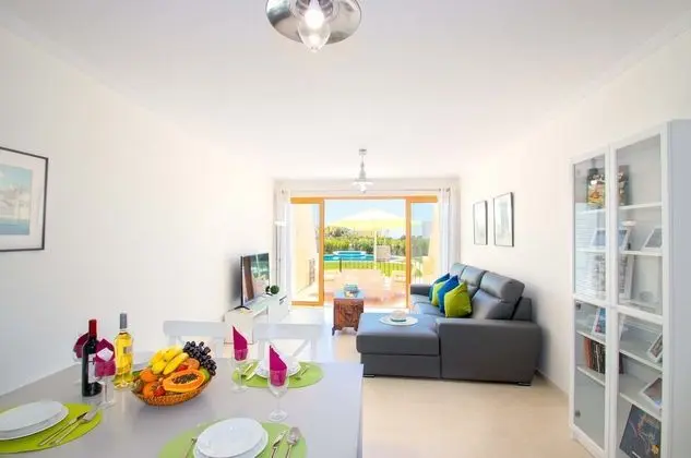 Apart Daire, 2 Yatak Odası, Havuz Kullanımı, Havuz Manzaralı