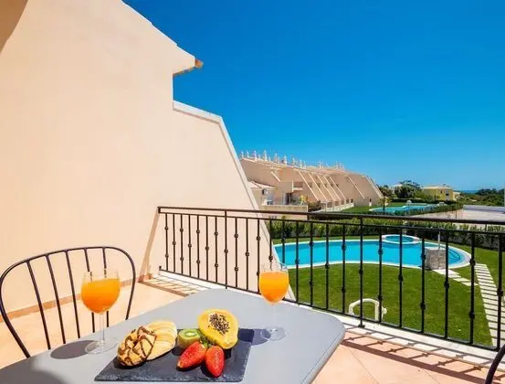 Apart Daire, 2 Yatak Odası, Havuz Kullanımı, Havuz Manzaralı