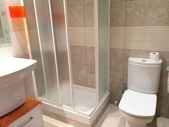 Apart Daire, 2 Yatak Odası, 2 Banyolu